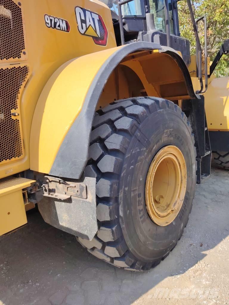CAT 972 M NEW TYRES Rataslaadurid