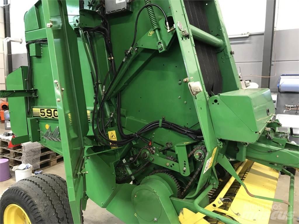 John Deere 590 Heinapressid