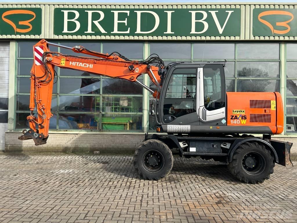 Hitachi ZX 140 W-3 Ratasekskavaatorid