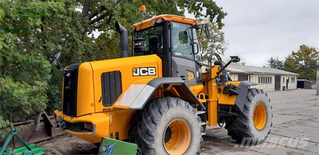 JCB 435 Rataslaadurid