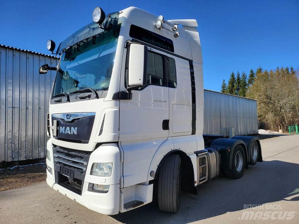 MAN TGX 28.500 6X2 Sadulveokid