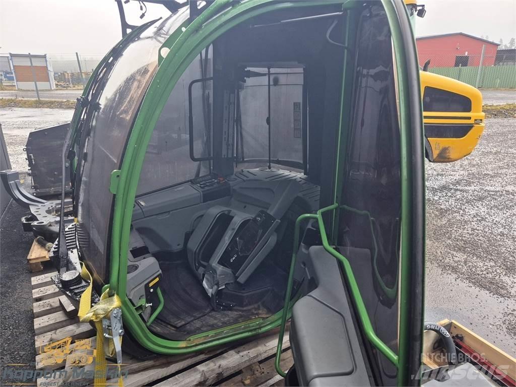 John Deere 1270G Kabiinid