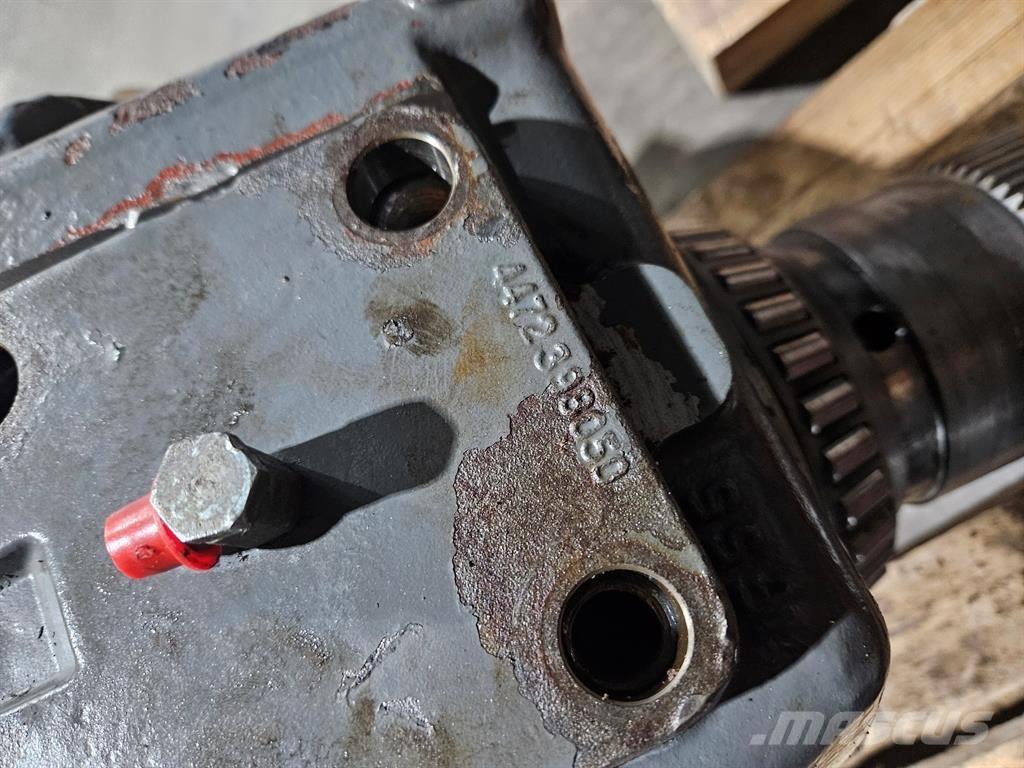 Liebherr 10472933 Sillad