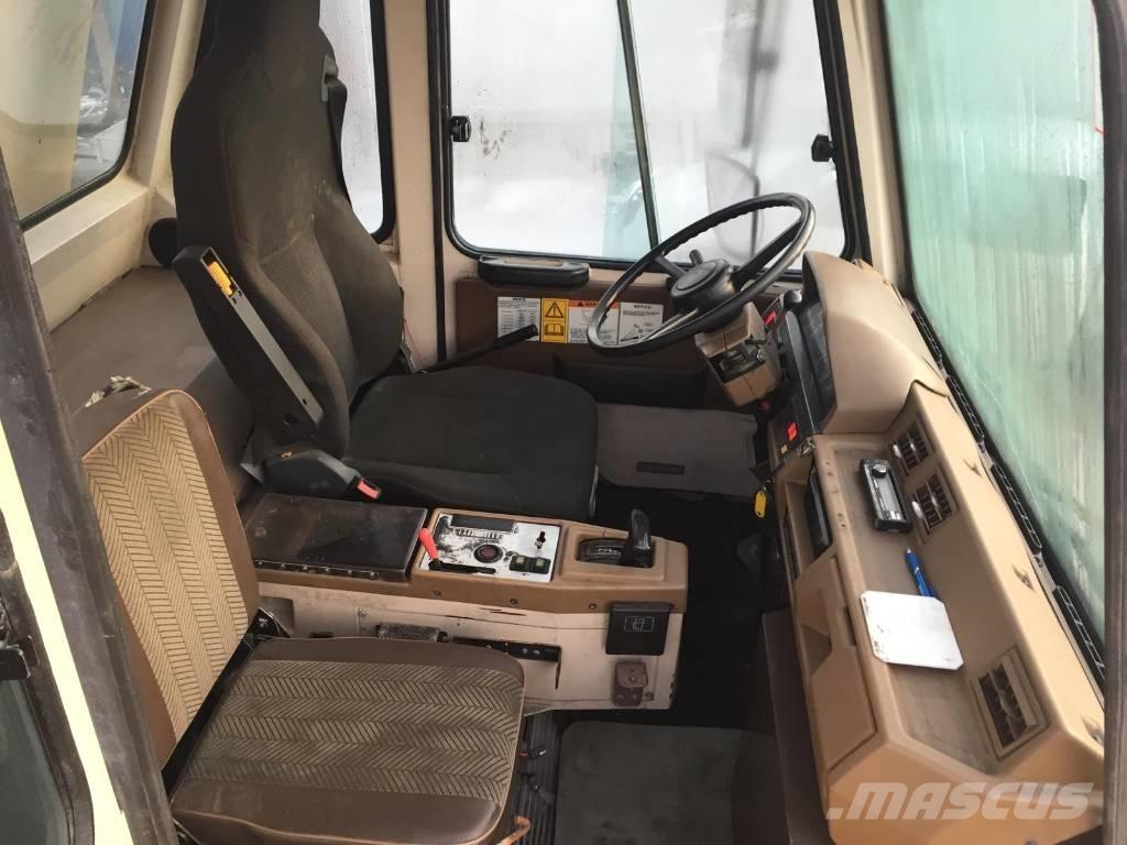 Komatsu HD 465-5 Karjääriveokid