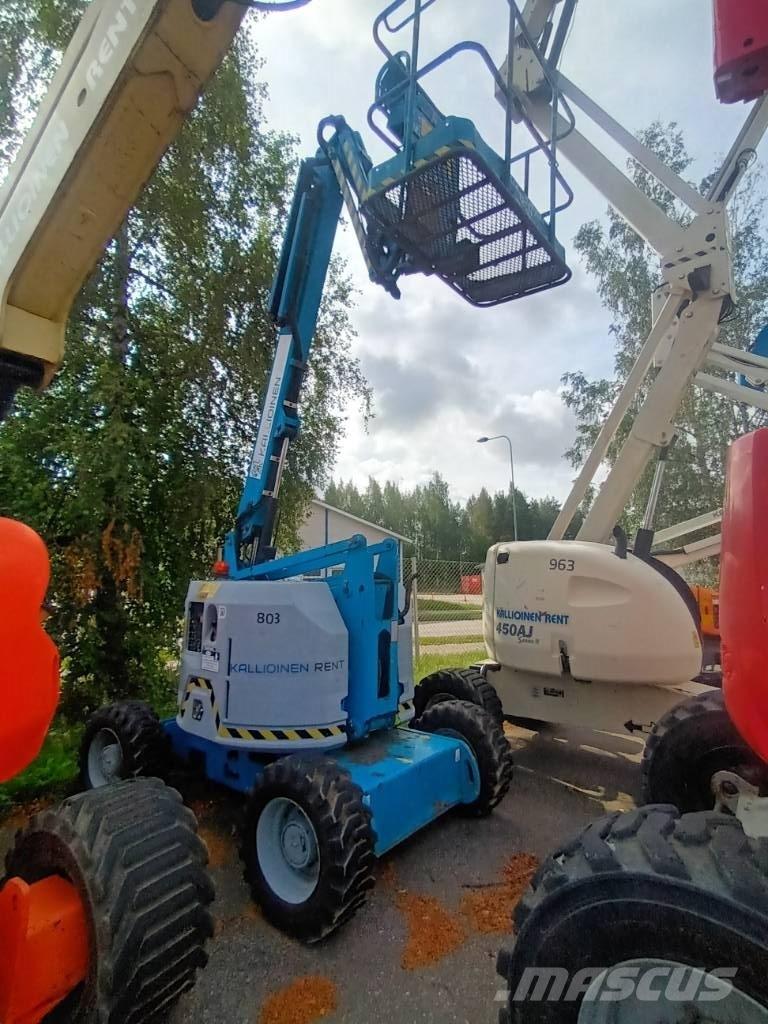 Genie Z 34/22 Iseliikuvad poomtõstukid