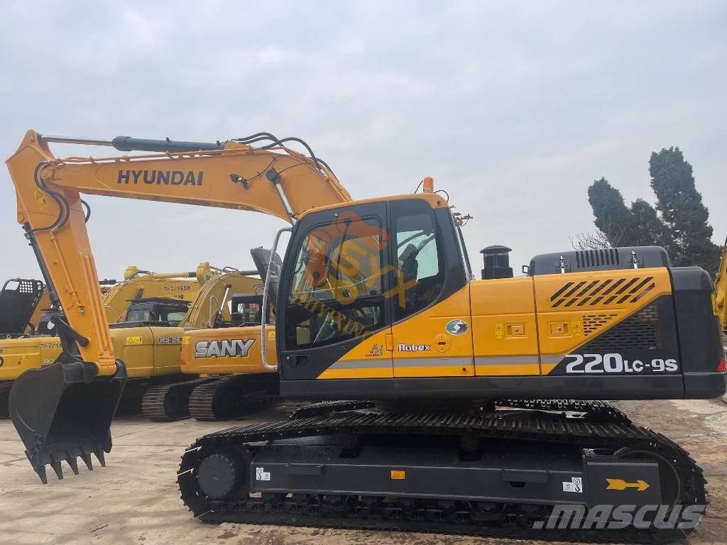 Hyundai R220-9s LC Roomikekskavaatorid
