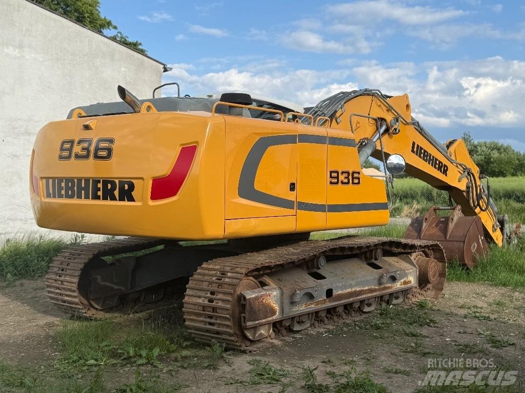Liebherr R 936 LC Roomikekskavaatorid