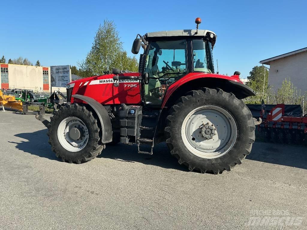 Massey Ferguson 7726 Traktorid