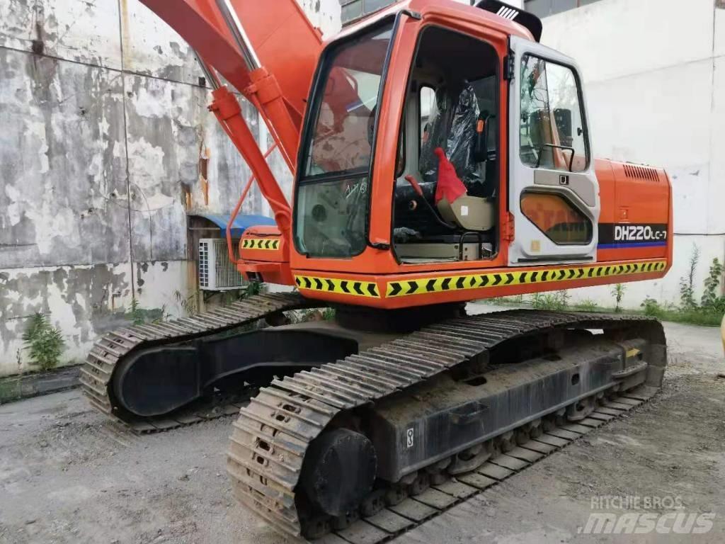 Doosan DH 220 LC-7 Roomikekskavaatorid