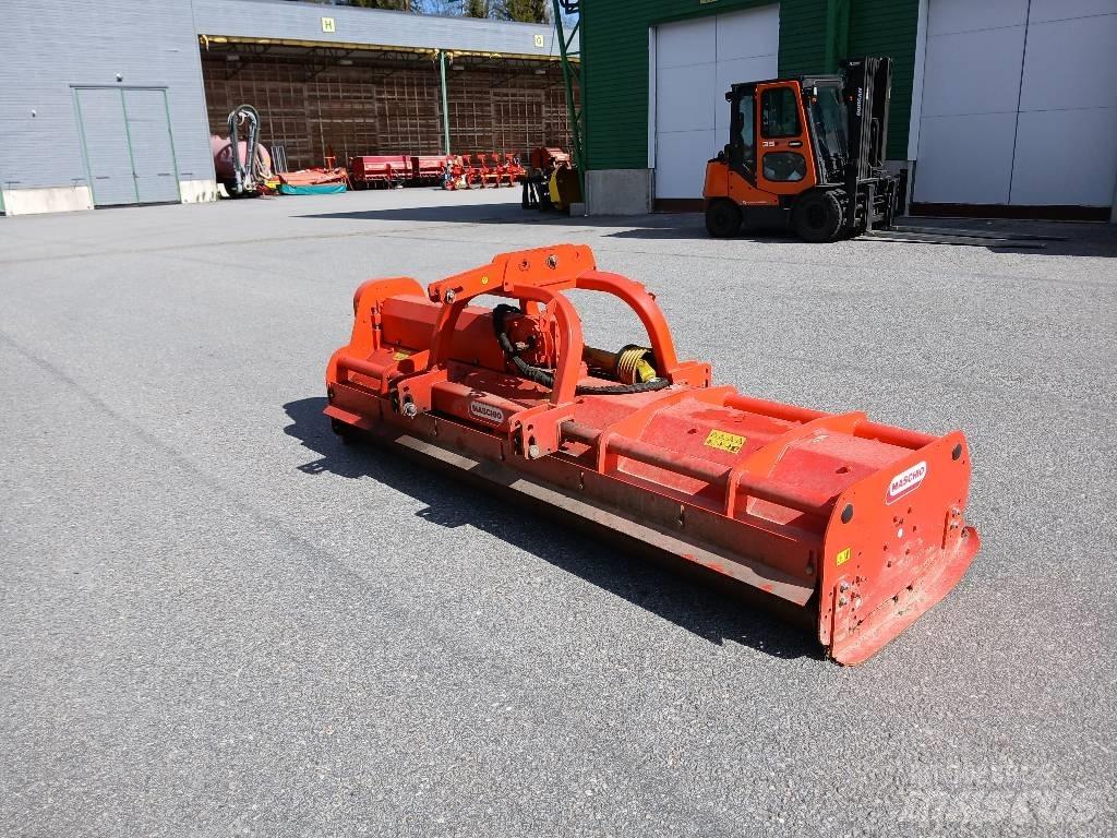 Maschio Bisonte 300 Karjamaade niidukid / pealselõikurid