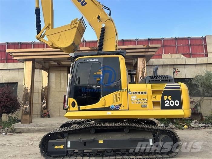 Komatsu PC200-8MO Roomikekskavaatorid
