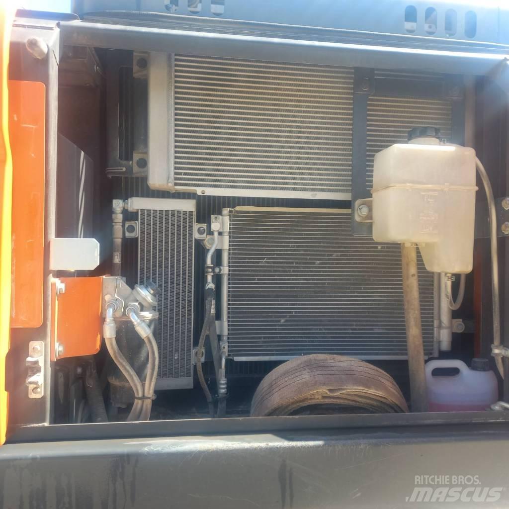 Doosan DX 235 LCR Roomikekskavaatorid