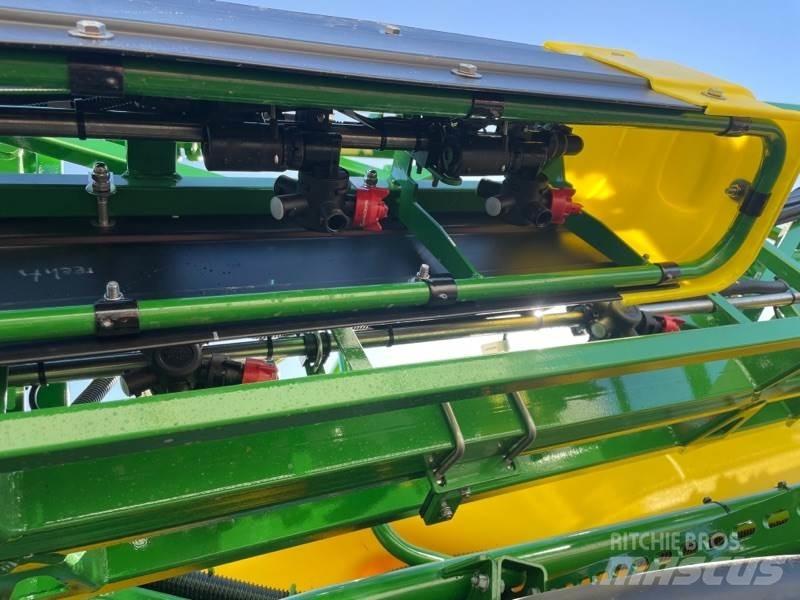 John Deere R952i Haagispritsid