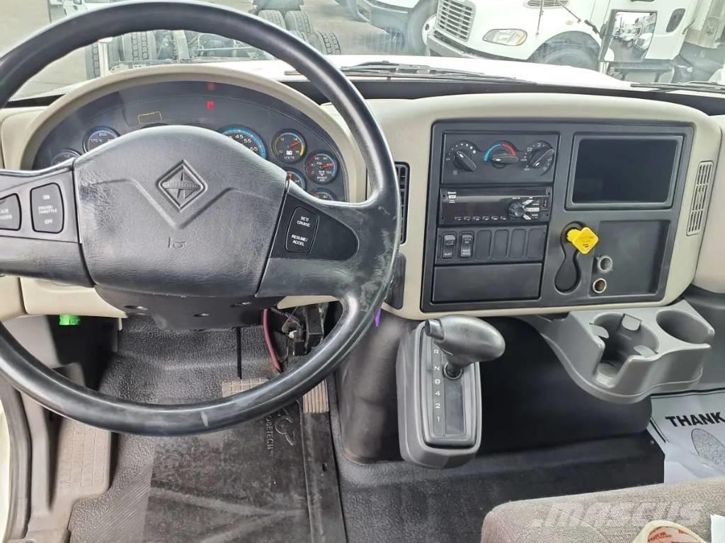 International 4300 Jookide jaotusveokid