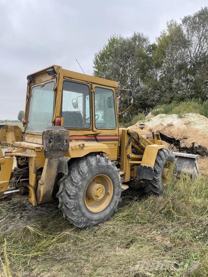 Hydrema 807 Ekskavaatorlaadurid