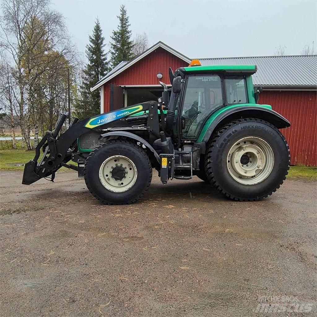 Valtra T182 Versu Traktorid
