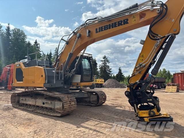 Liebherr R 926 LC Roomikekskavaatorid
