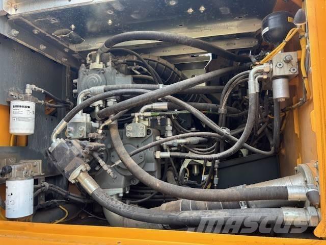 Liebherr R 926 LC Roomikekskavaatorid