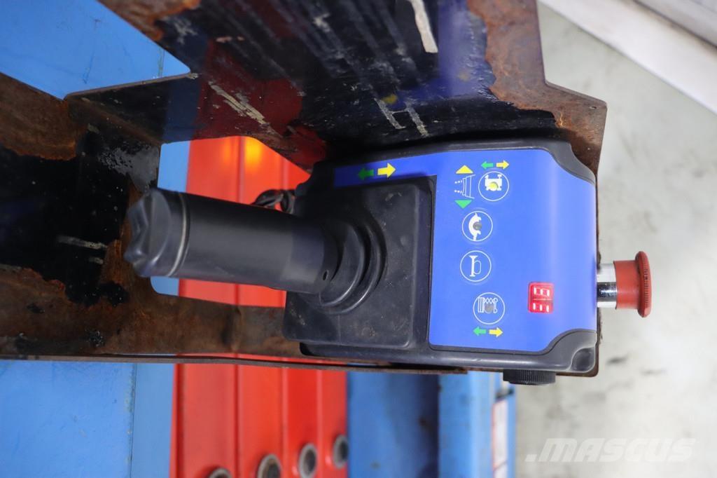 Mantall XE140W Käärtõstukid