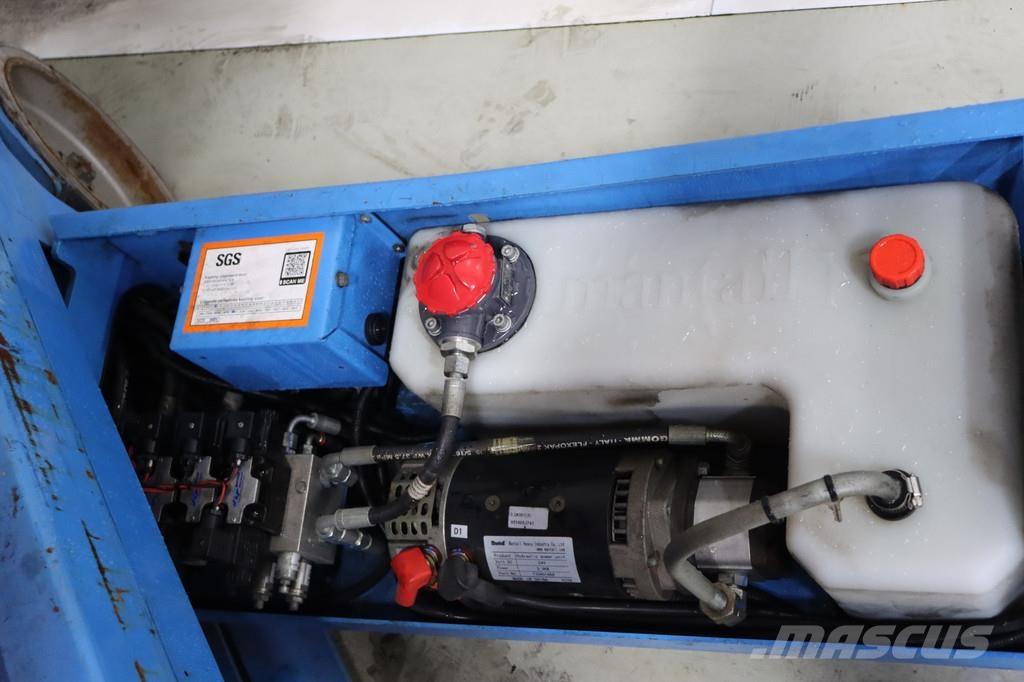 Mantall XE140W Käärtõstukid