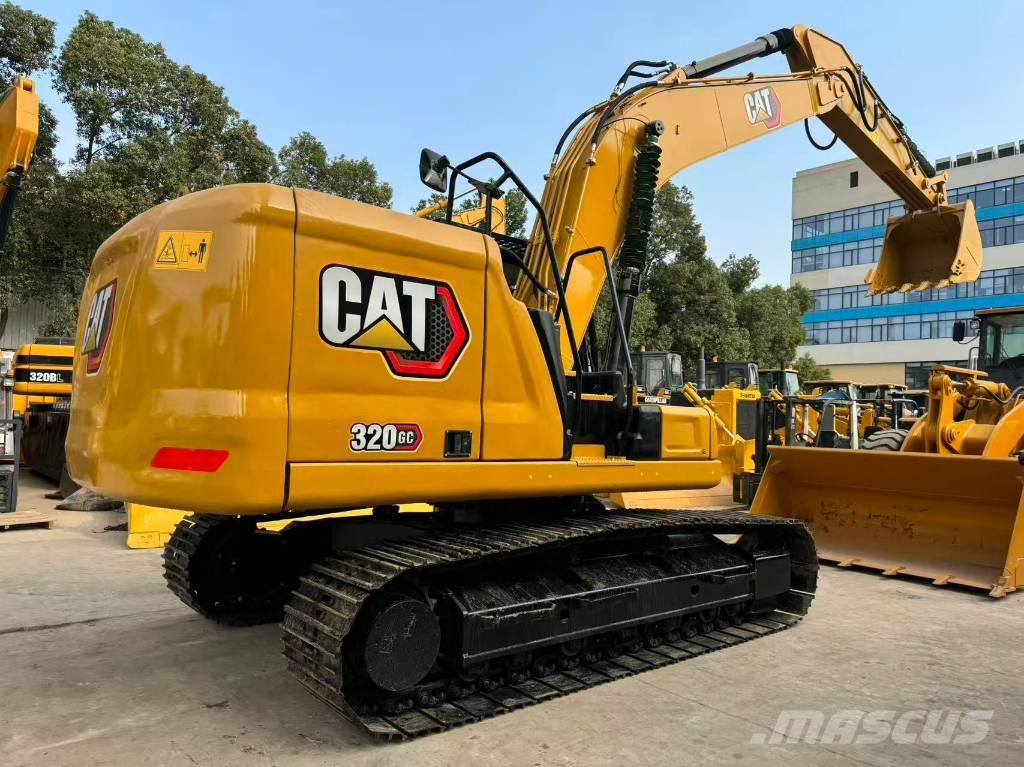 CAT 320 GC Roomikekskavaatorid