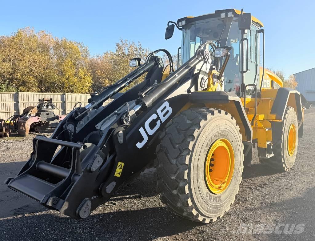 JCB 457 Rataslaadurid