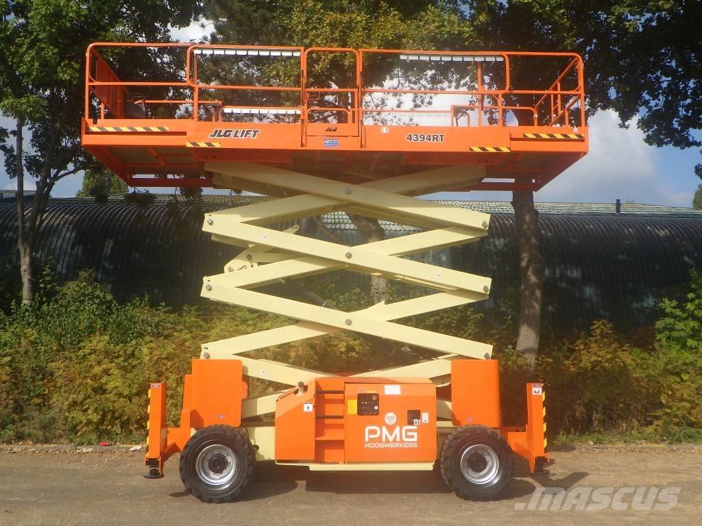 JLG 4394RT Käärtõstukid