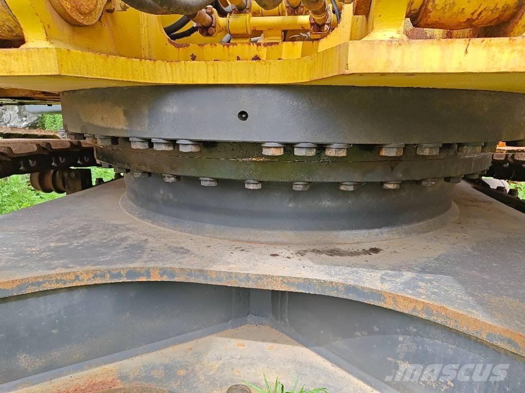 Komatsu PC 400-8 Roomikekskavaatorid