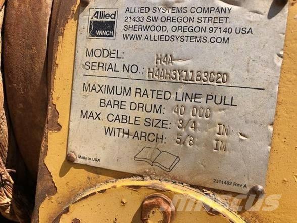 CAT D 5 K LGP Buldooserid