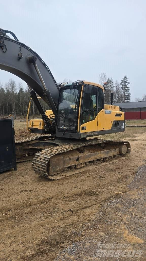 Volvo EC 250 D L Roomikekskavaatorid