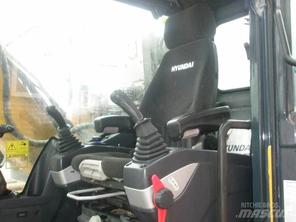 Hyundai HX140 Roomikekskavaatorid