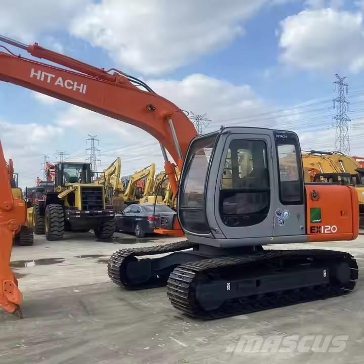 Hitachi EX 120 Roomikekskavaatorid