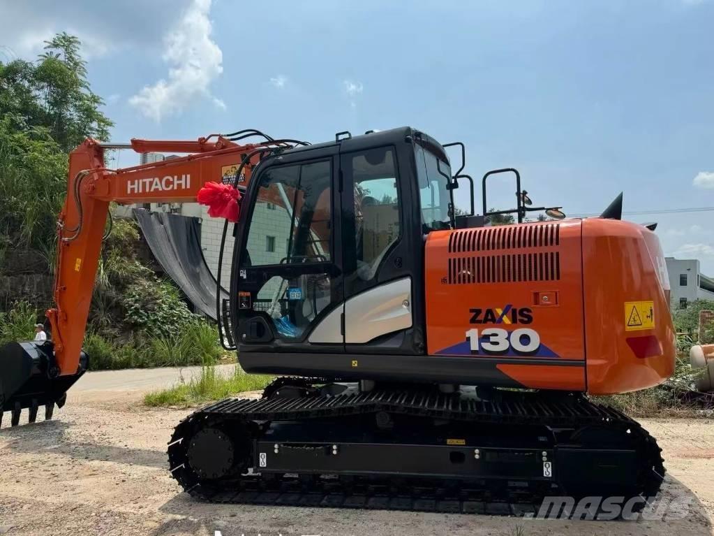 Hitachi ZX 130-6 Roomikekskavaatorid