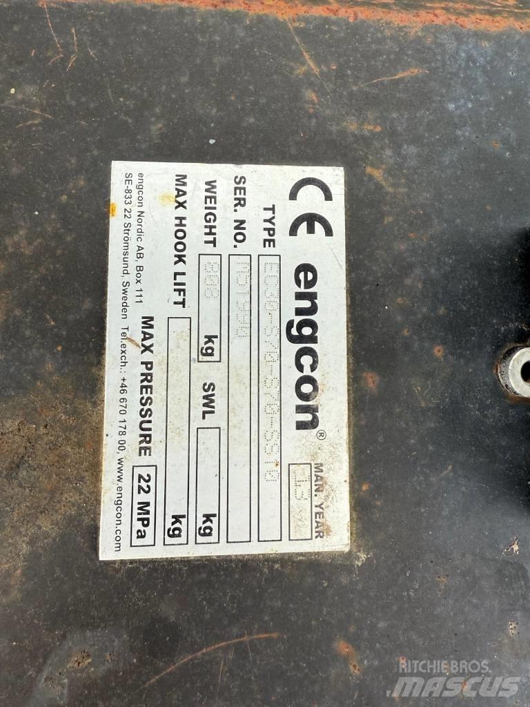 Engcon EC 30 Pöördpead