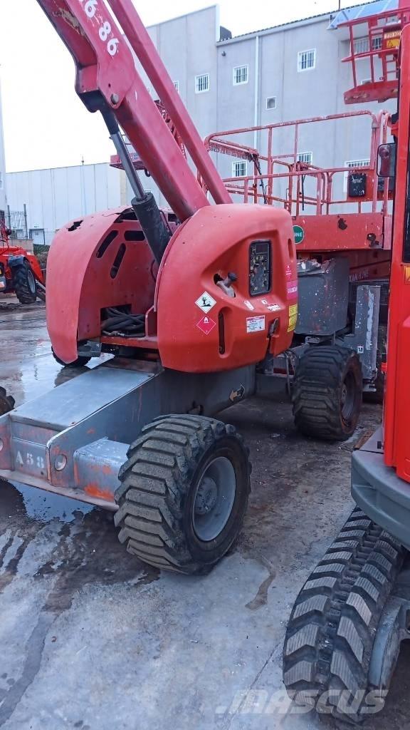 JLG 510 AJ Iseliikuvad poomtõstukid