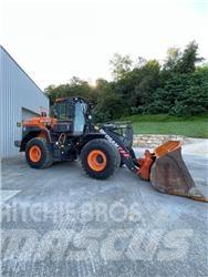 Doosan DL 320-7 Rataslaadurid
