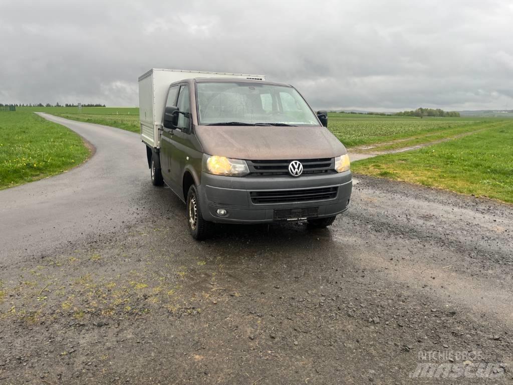 Volkswagen T5 Furgoonautod