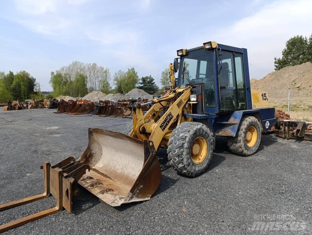 Hanomag 15 F Rataslaadurid