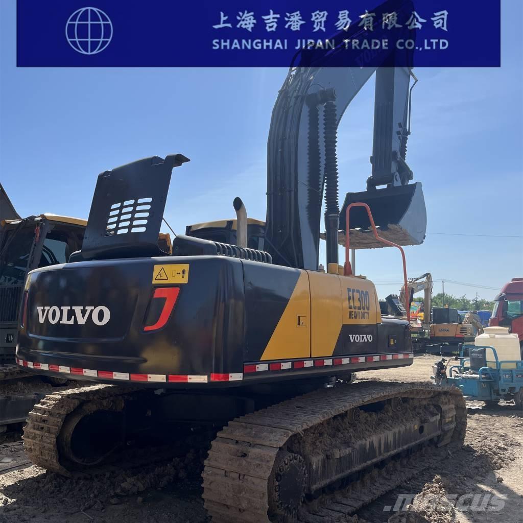 Volvo EC 300 Roomikekskavaatorid