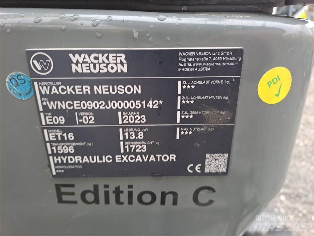 Wacker Neuson ET16 Roomikekskavaatorid