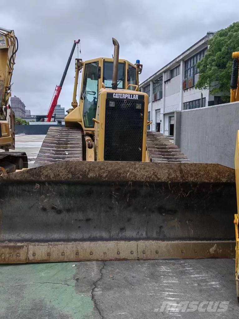 CAT D5N Buldooserid