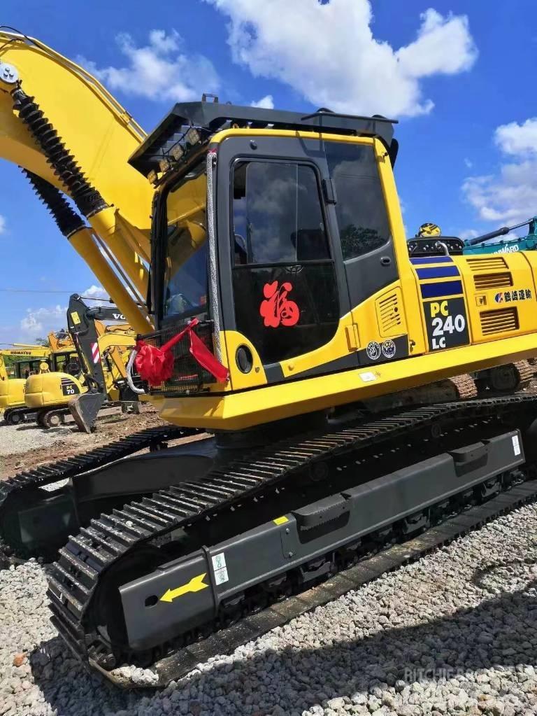 Komatsu PC 240 LC-8 Roomikekskavaatorid