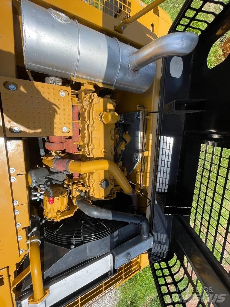 CAT 329 D Roomikekskavaatorid
