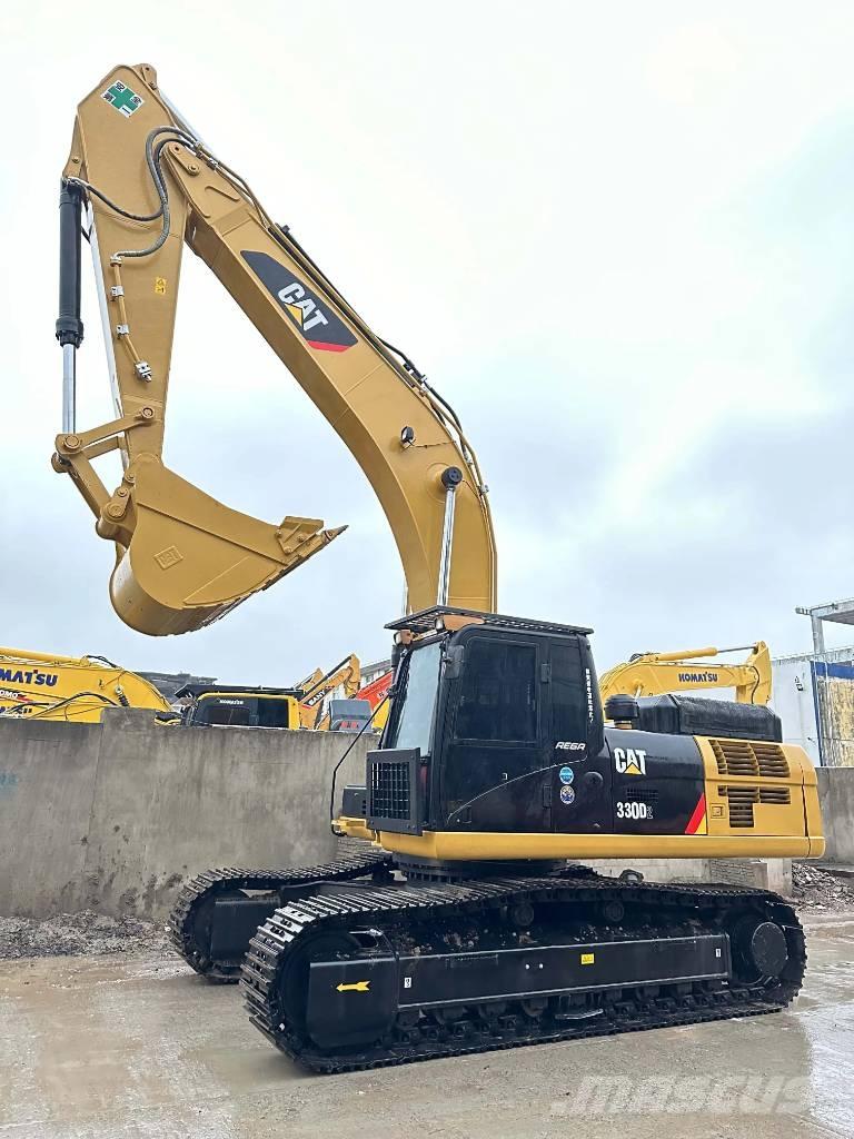 CAT 330D2 Roomikekskavaatorid