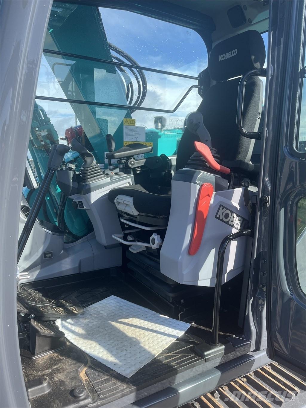 Kobelco SK 75 SR Väikeekskavaatorid 7t-12t