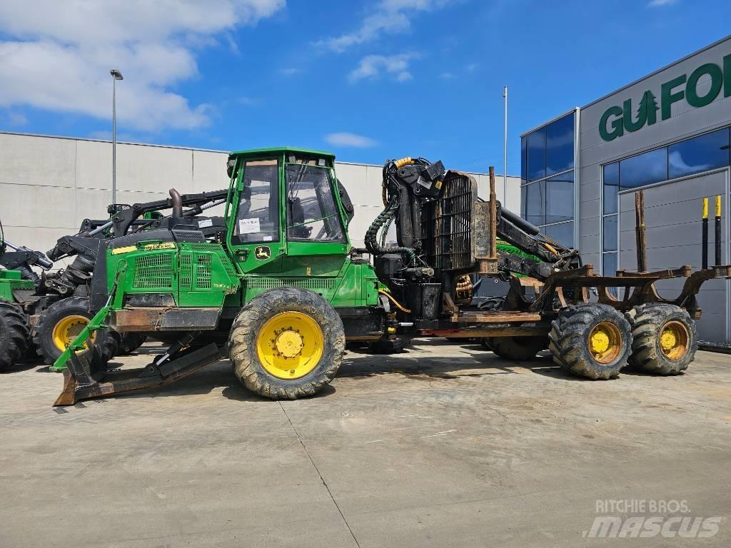 John Deere 1510G Forwarderid
