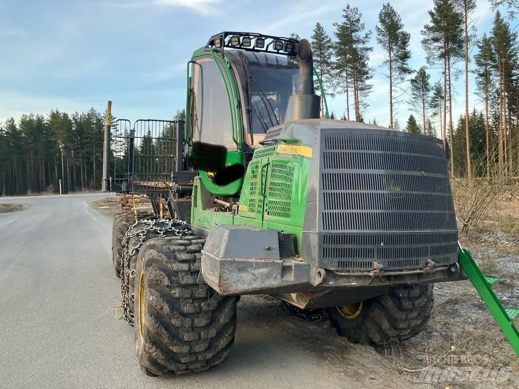 John Deere 1510G Forwarderid