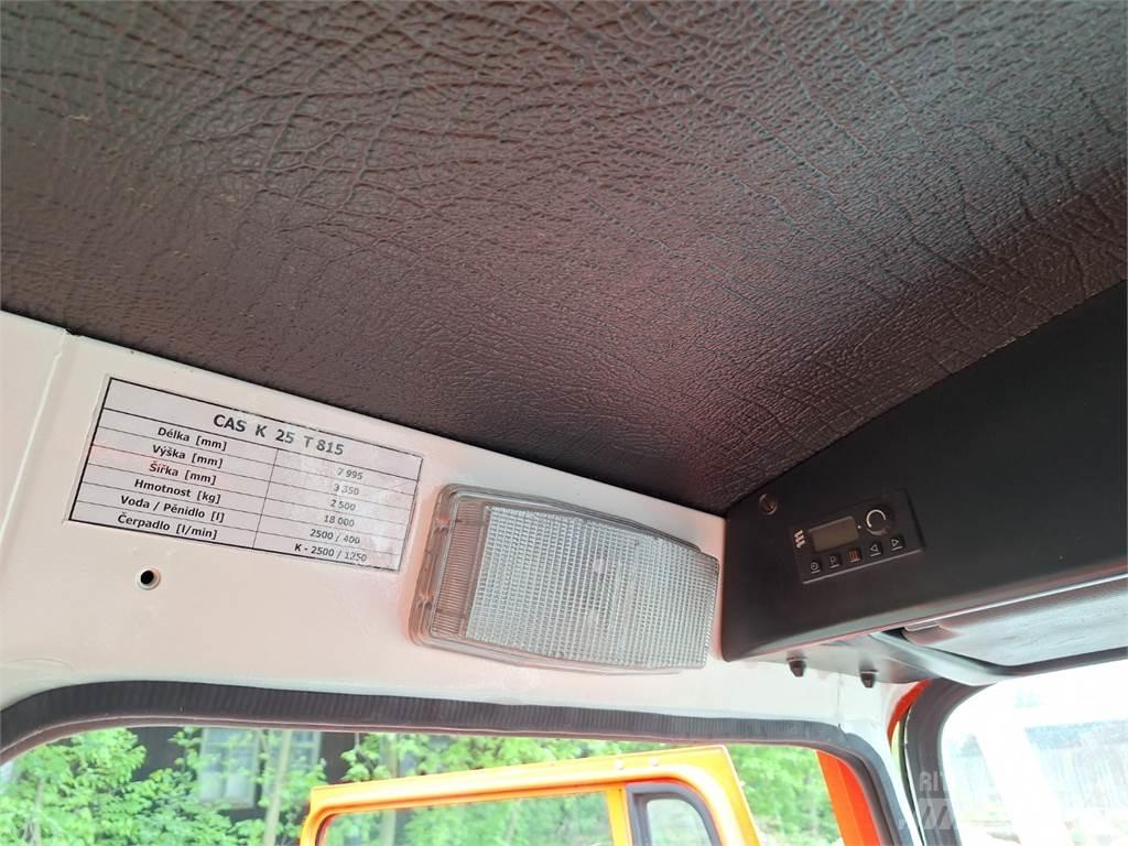 Tatra T 815 4X4 Raamautod