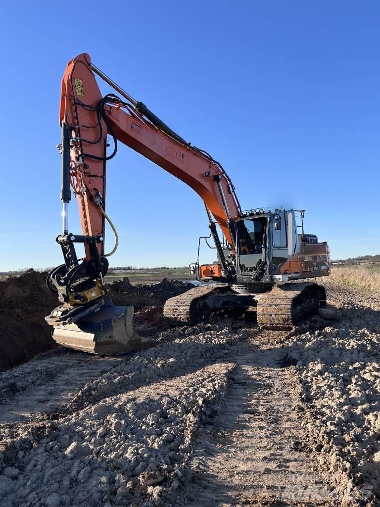 Doosan DX255 LC-7 Roomikekskavaatorid