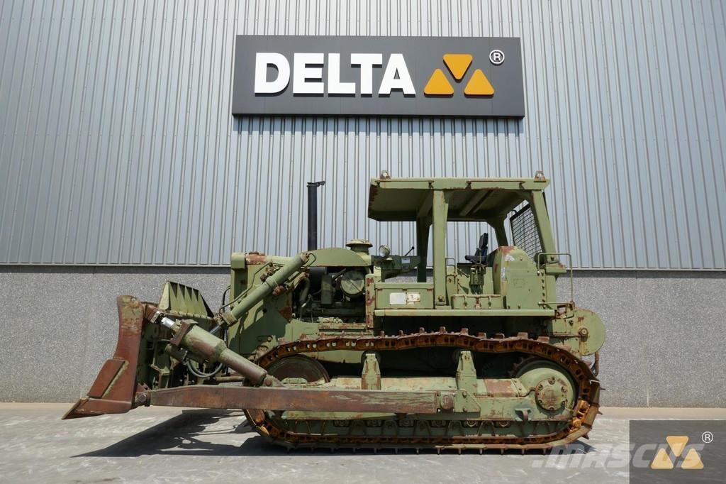 CAT D7F Ex-army Buldooserid